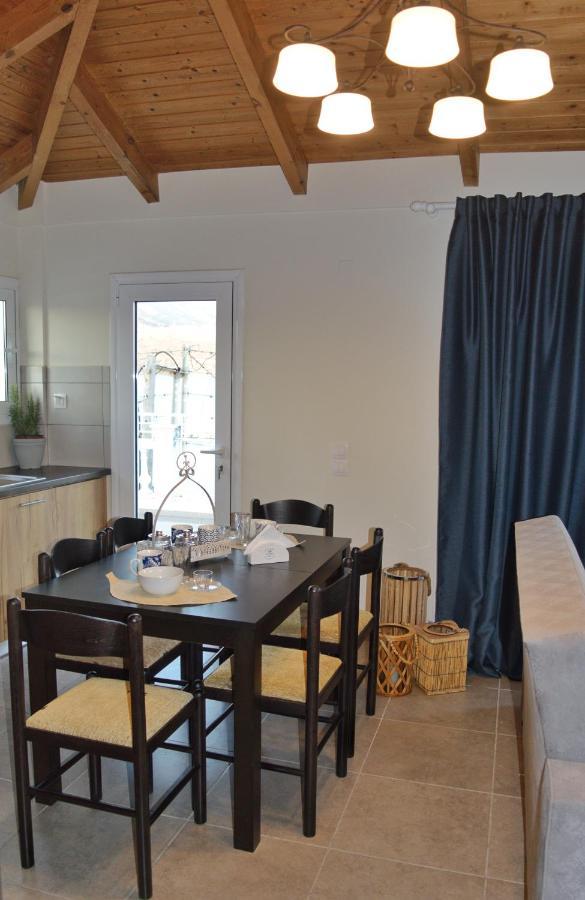 La Maison Bleue Appartement Lixouri Buitenkant foto