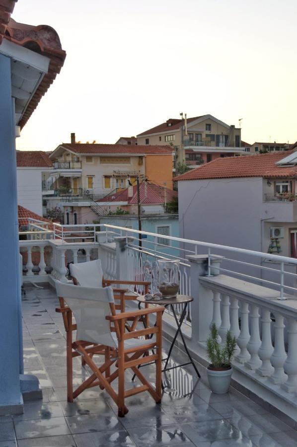 La Maison Bleue Appartement Lixouri Buitenkant foto